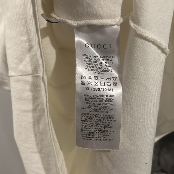 Gucci shirt worn twice - Picture 3 of 3